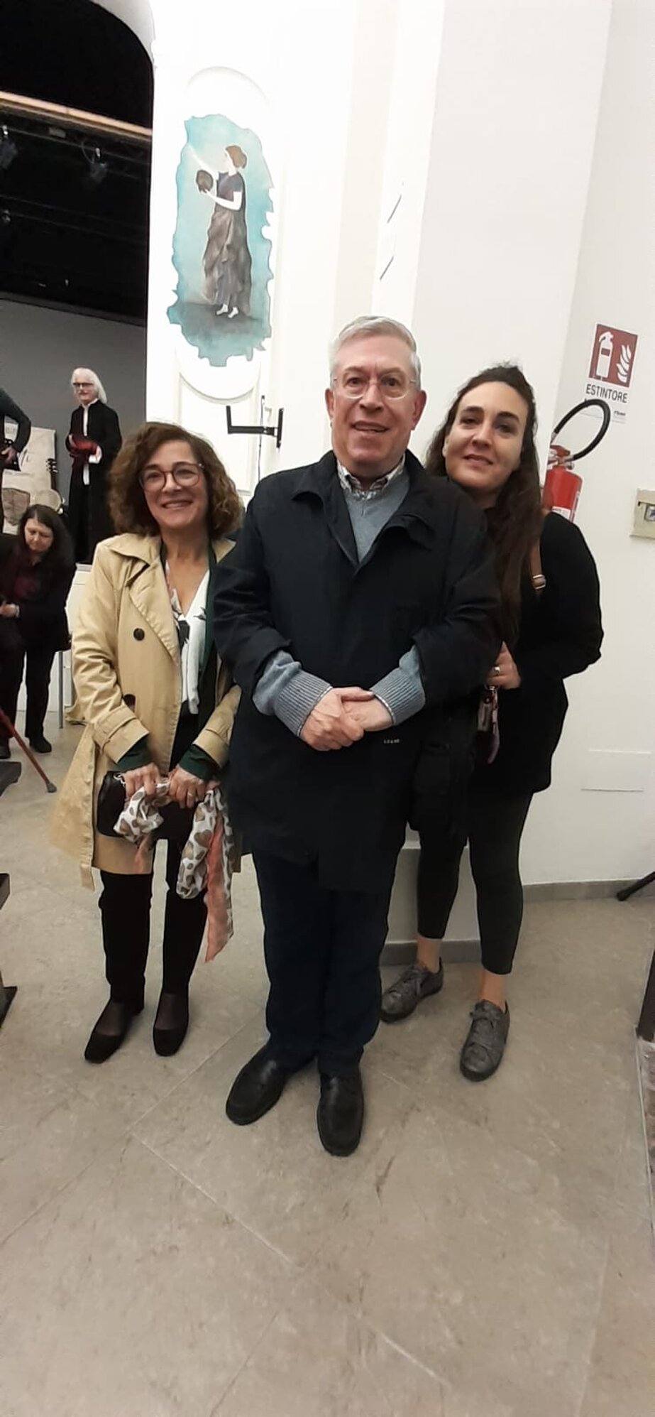 R. Cabras relazioni per il teatro comunale Sant'Antonio, G. Silvestri assessore alla cultura