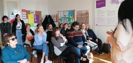 e6b6c910453ec97f3b939e4f36af7e7dd7956fda