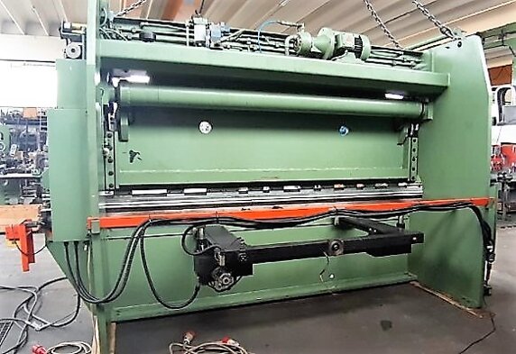 67a894743e8c25e81ec27000b84de07a5e616778