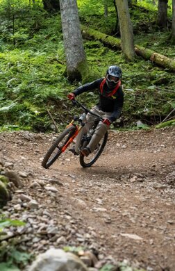 03 down hill.jpeg 03 down hill.jpeg