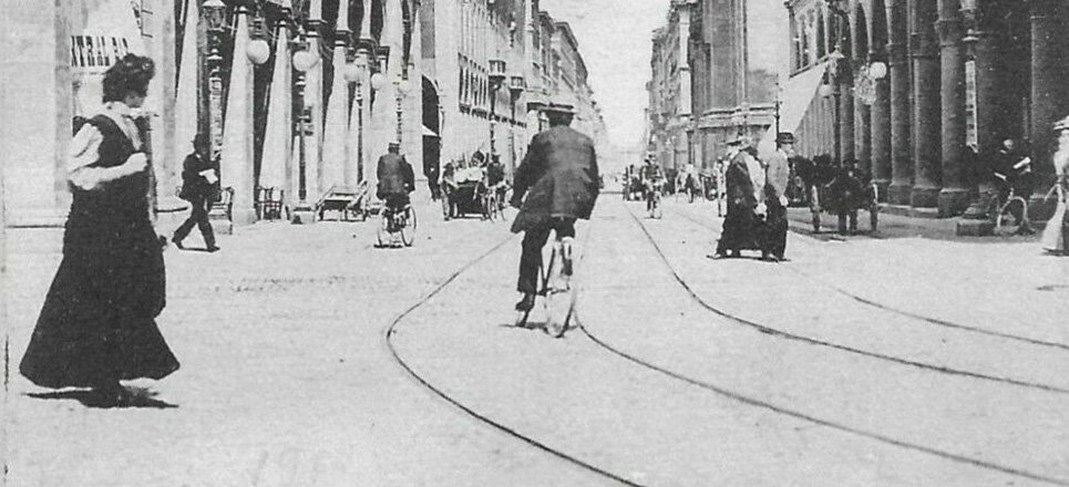 Considerazioni sugli attraversamenti pedonali nella Bologna degli Anni Trenta Considerazioni sugli attraversamenti pedonali nella Bologna degli Anni Trenta
