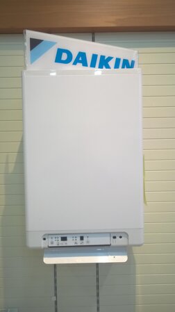 9041e50739133c81e5639a43b86c5f17cecb1983