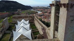 e7035ab5fb6066cce85b242c38fe33617254319c