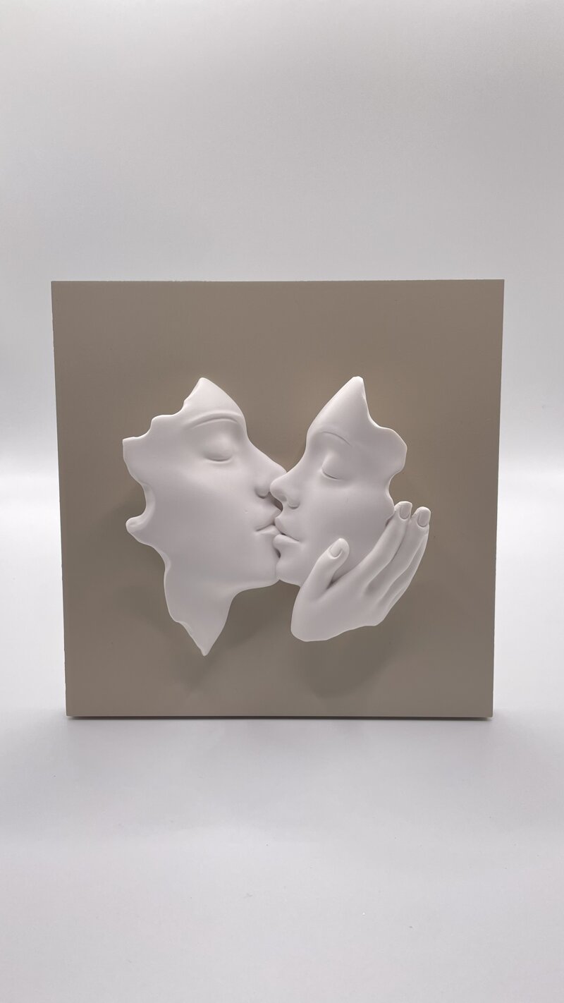 icona-bacio-base-nocciola-bongelli-preziosi