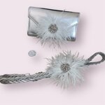 pochette-argento-metallizzata-con-piume