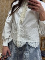 camicia-donna-con-rifinitura-in-pizzo