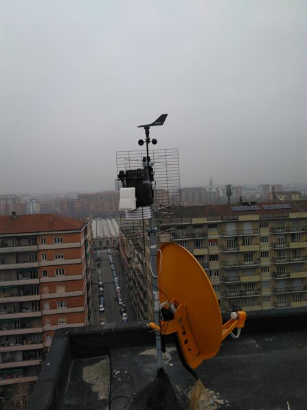 70d655a3b55e51662cffad6dcd8d9d067d057eef