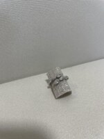 anello-modello-serpente-in-oro-bianco-e-brillanti-a-goccia