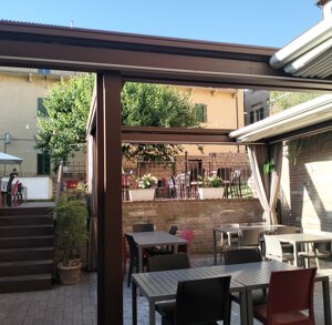 9a790b1d3e731de0df948d3574cf276a98132e01