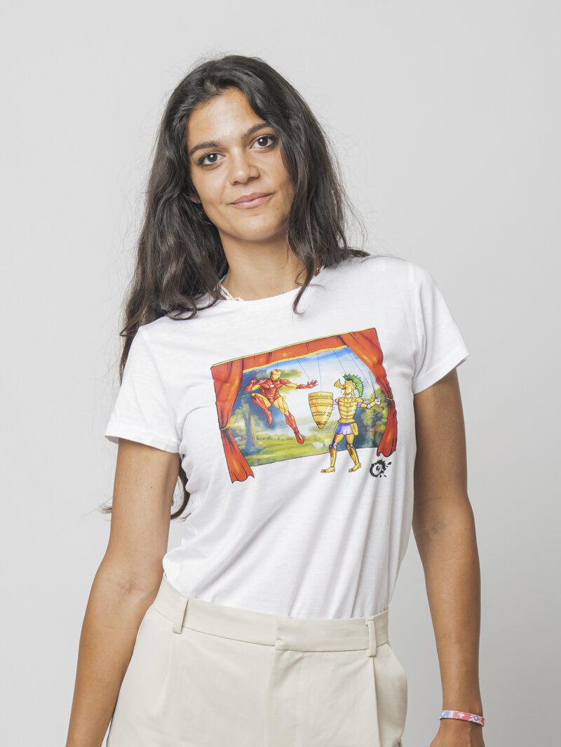 T-shirt donna con stampa di Iron Man nel Teatro dei Pupi, design Eco Pop