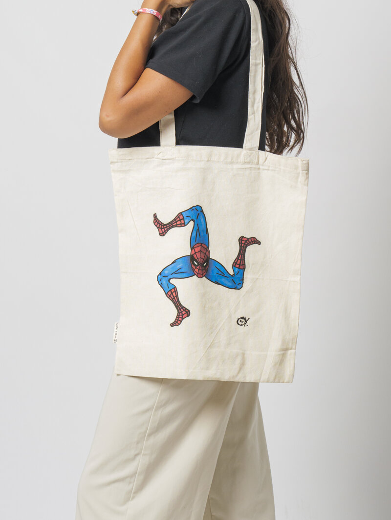 Shopping Bag con stampa di Spider-Man in stile Trinacria, design Eco Pop.
