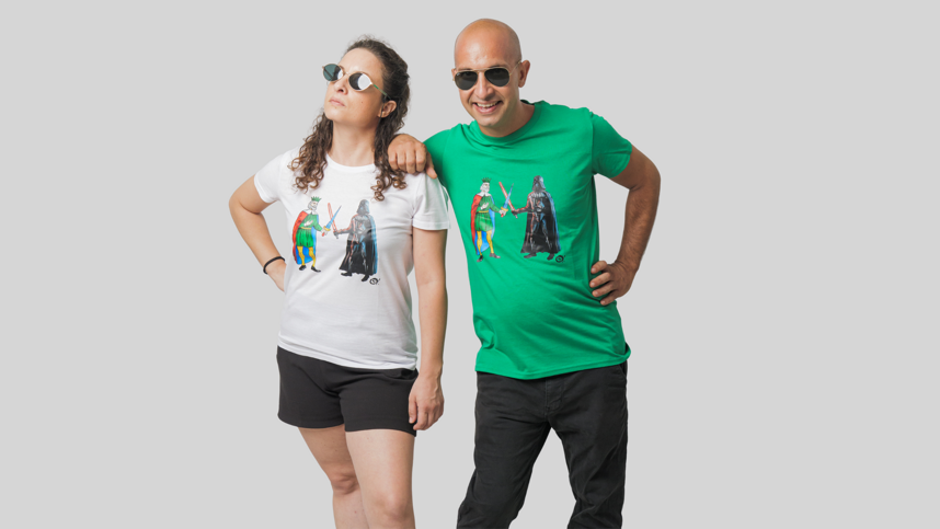 t-shirt per uomo e donna in cotone biologico con stampa creativa 