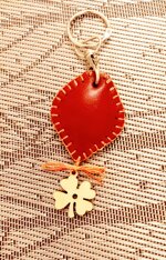 handmade-leather-key-holders