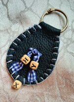 handmade-leather-key-holders