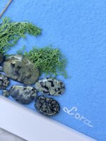 marble-white-and-blue