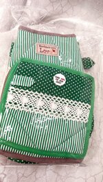 handmade-kitchen-gloves-green-and-white