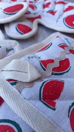 handmade-kitchen-gloves-watermelon