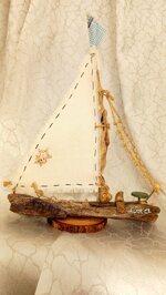 driftwood-sailing-boat-stars