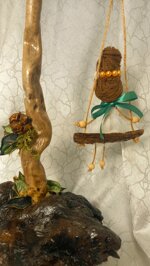 driftwood-decoration-swinging-girl
