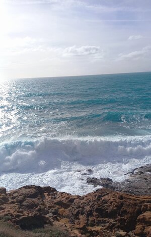 foam-of-the-waves