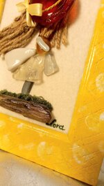 sea-glass-picture-girl