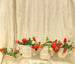crocheted-basket-with-strawberries
