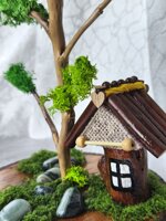 loras-house