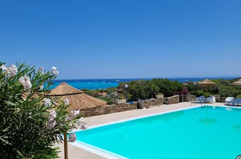 Appartamento con piscina in condivisione a Stintino