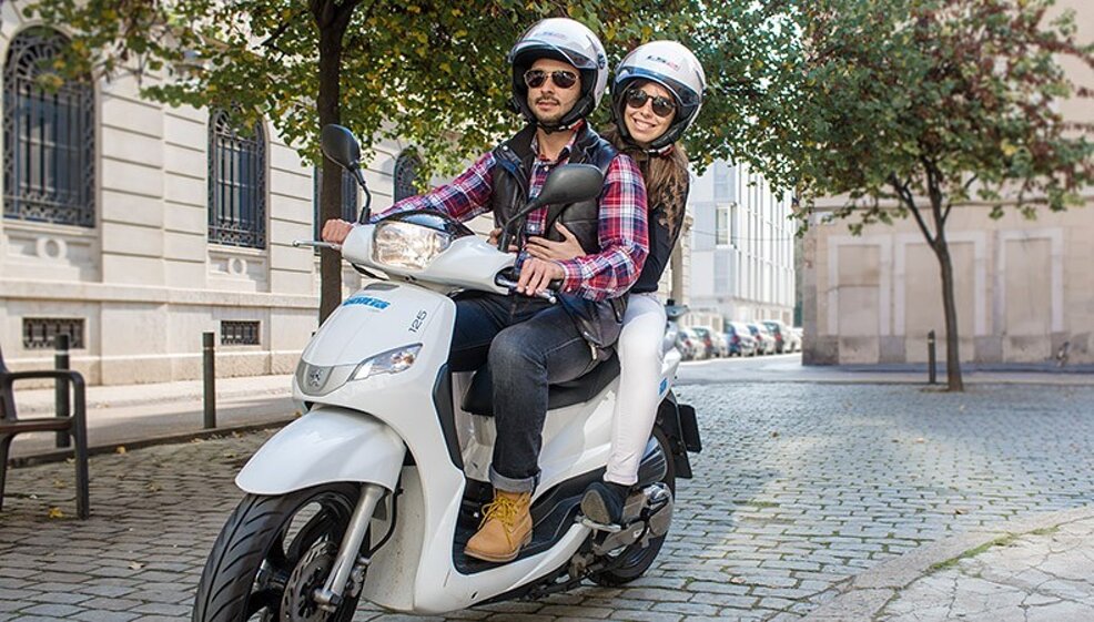 peugeot-tweet-125cc.jpeg