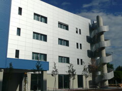 RIVESTIMENTO IN COMPOSITO