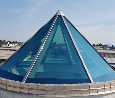 LUCERNARIO PIRAMIDALE