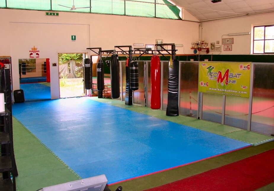 gianni tucci palestra via puccini.jpeg gianni tucci palestra via puccini.jpeg