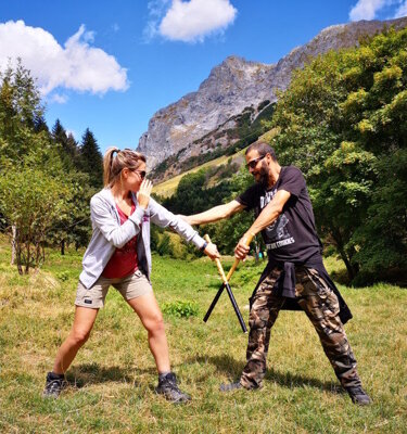 Kali e trekking: allenarsi in natura
