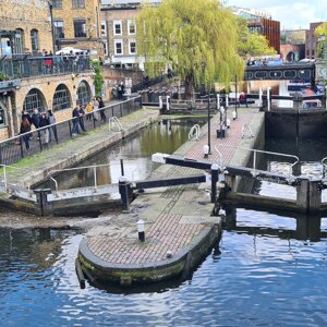 4226-1700%20-%20e%20con%20paratoie%20camden%20lock%20regent's%20canal%20-%20londra%20(gb)%20-%20apr%2024%20-%2001.jpeg