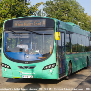 4233-1126%20-%20g%20o-bahn%20bus%20-%20swavesey%20uk%20-%20ago%2025%20-%2002ts.jpeg