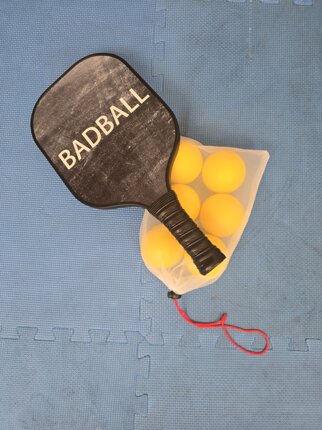 palla e racchetta palla e racchetta