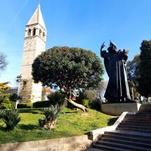 MONUMENTO GREGORIO DI NIN
