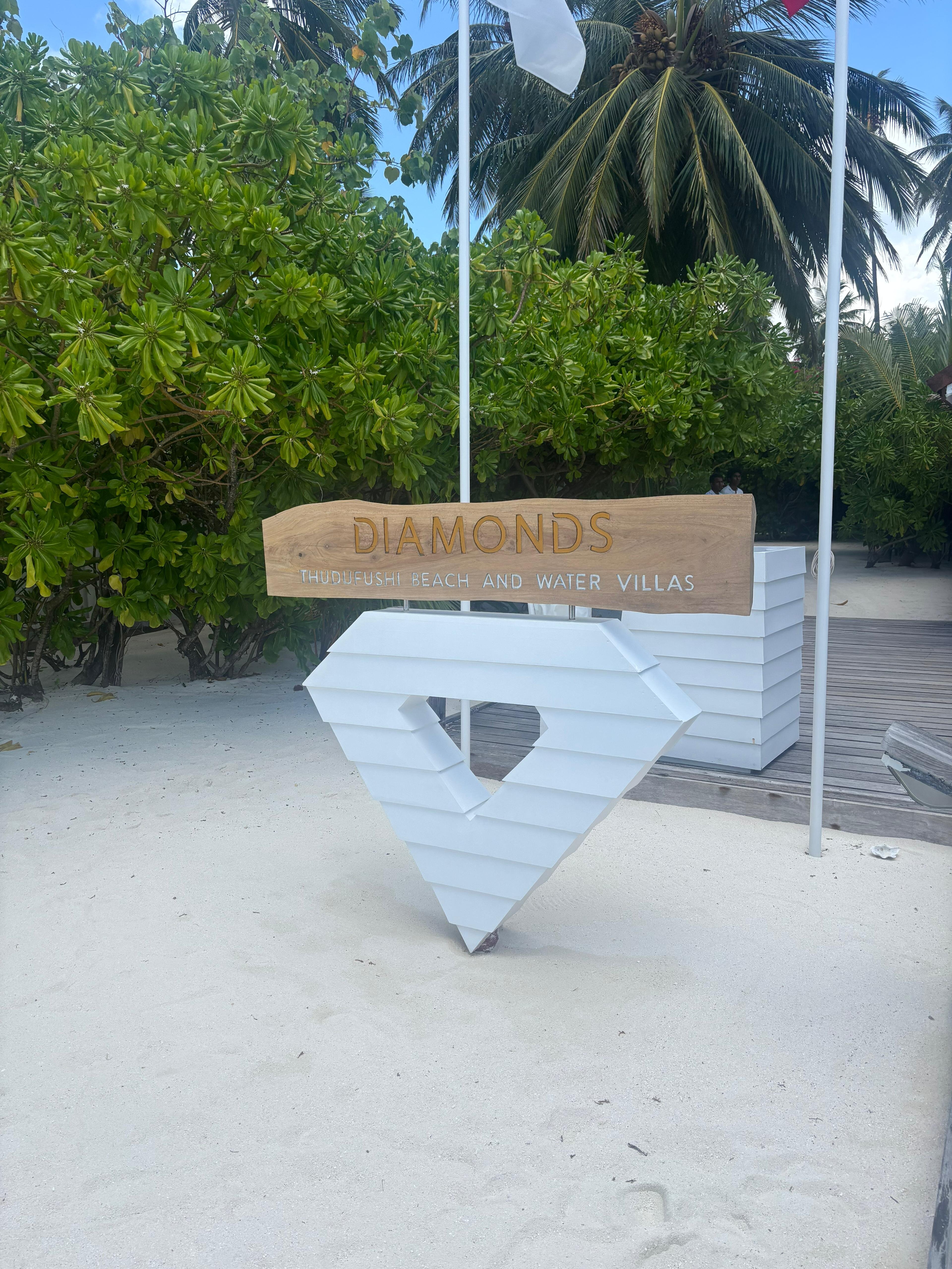 Maldive: Diamonds Thudufushi