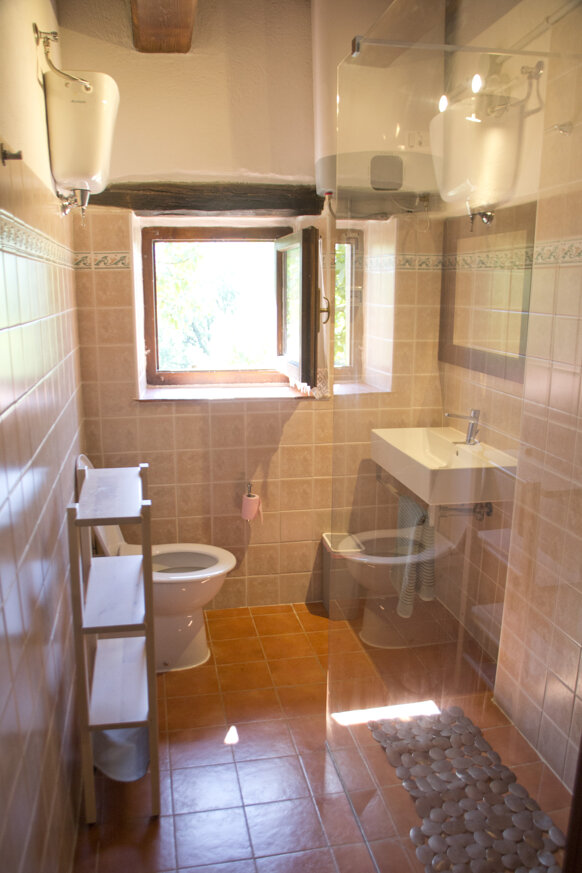 bagno 2.jpeg bagno 2.jpeg