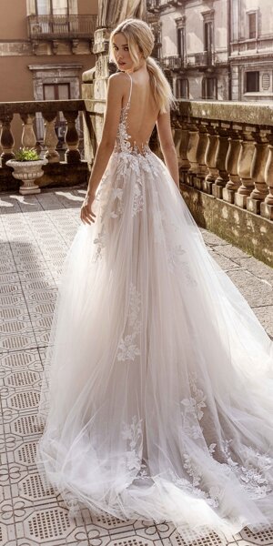 bianco-evento-limited-dress-gia-(4).jpeg