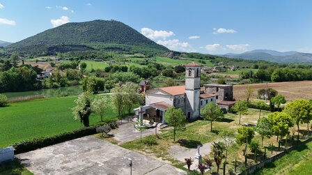Santuario San Giovanni Battista, presso contrada Melfi a Pontecorvo (Fr).