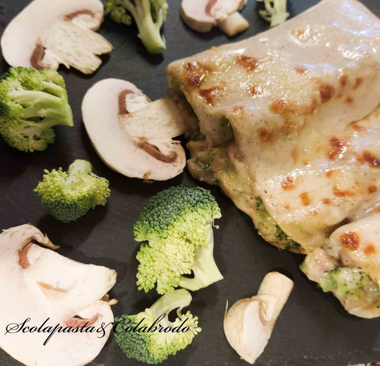 Cannelloni con broccoli, prosciutto e funghi