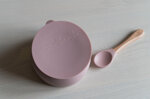 ciotola-e-cucchiaio-lora-della-pappa-rosa-antico