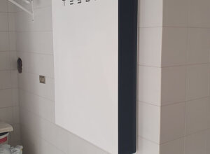 tesla_powerwall_3_image_row_34_hero_insitu