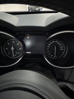 alfa-romeo-stelvio-2020-q4