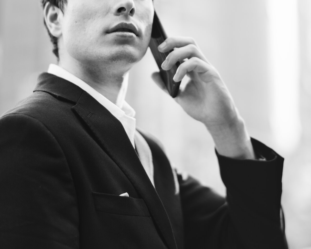 businessman-communicate-phone.jpeg