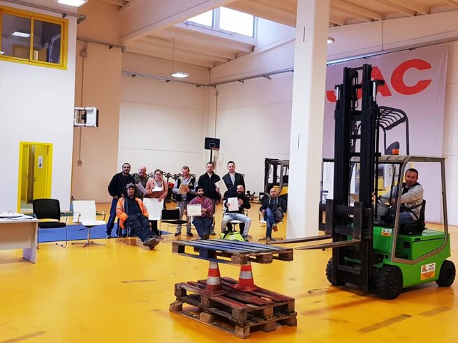 In conformit all'Accordo Stato-Regioni ed al D.Lgs 81/08
