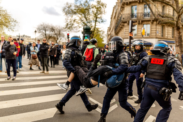 Protest in Paris 13 April 2023