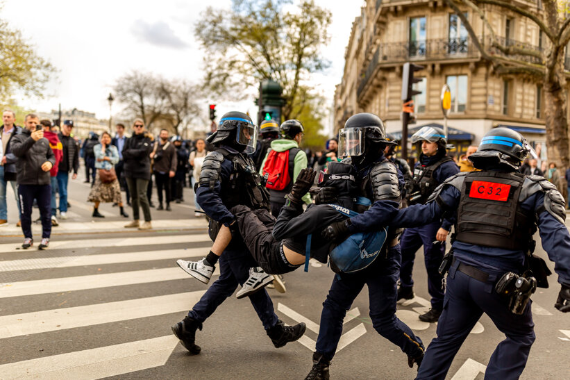 Protest in Paris 13 April 2023