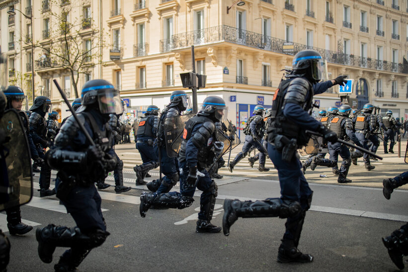 Protest in Paris 1 May 2023